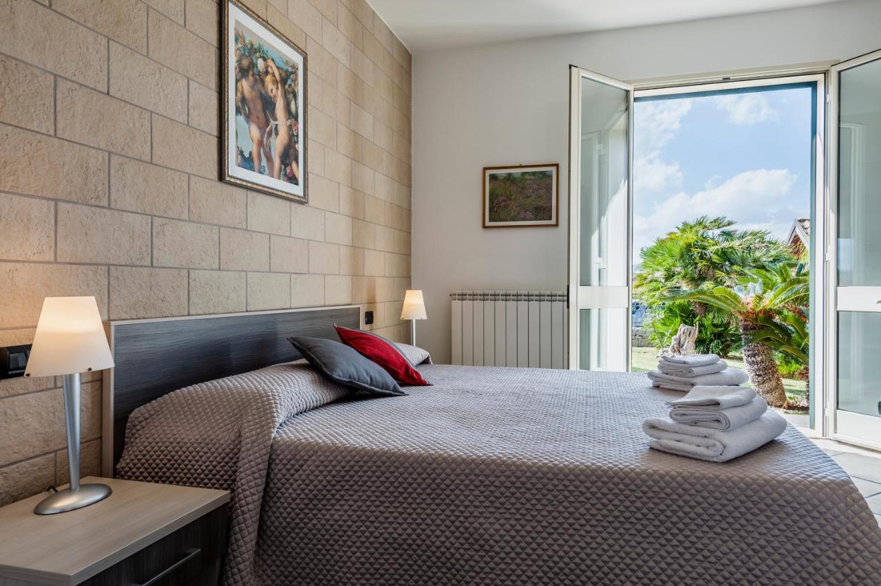 Valleforno Country House Di Charme Ispica Bagian luar foto