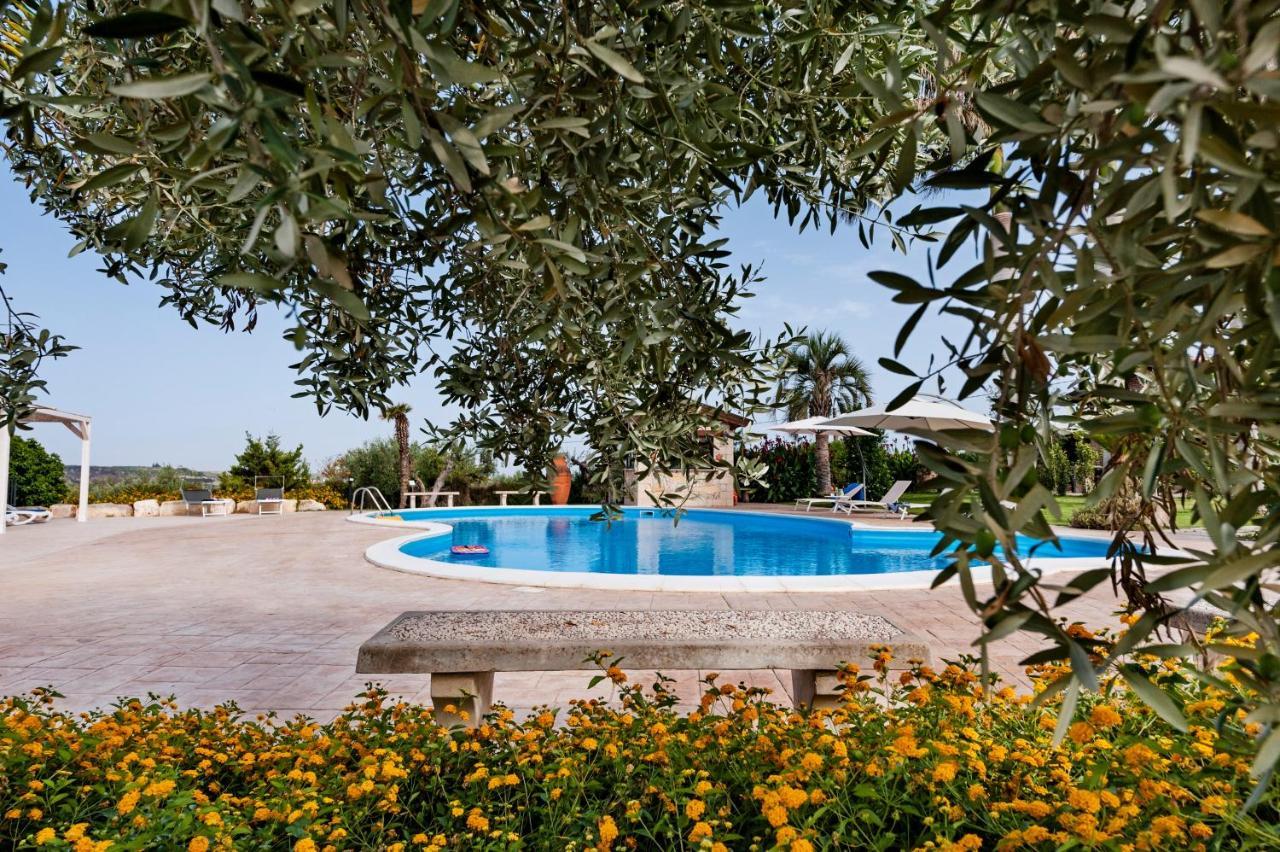 Valleforno Country House Di Charme Ispica Bagian luar foto