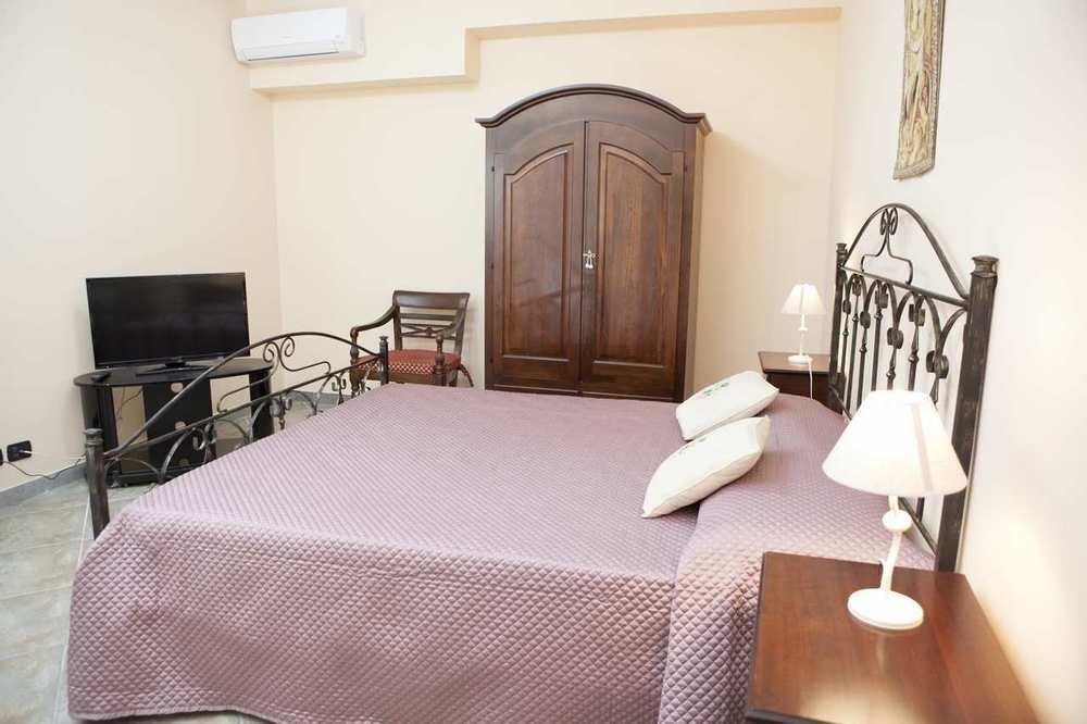 Valleforno Country House Di Charme Ispica Bagian luar foto